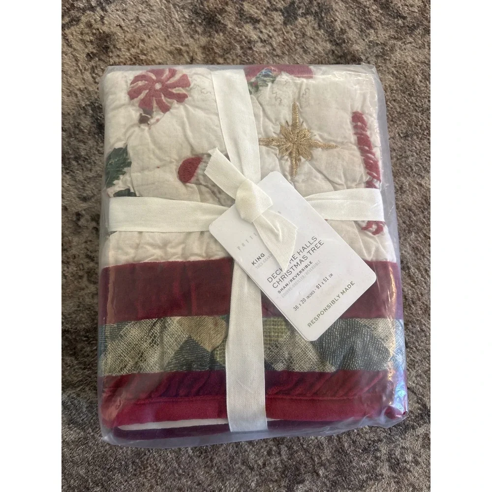 2 Pottery barn Deck the Halls Christmas Tree Reversible Quilted Sham king new